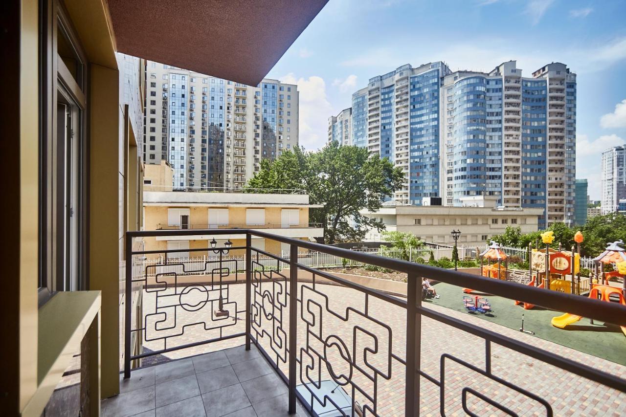 Ultramarinn Hotel Odessa Dış mekan fotoğraf