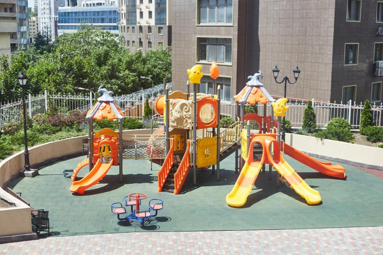 Ultramarinn Hotel Odessa Dış mekan fotoğraf